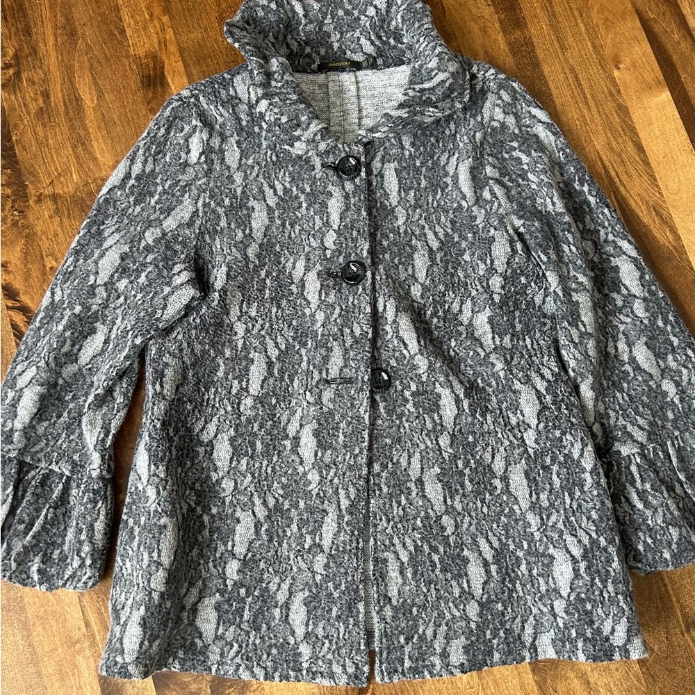 Razoli boutique style Women’s Car Coat with wired collar for festive look, SZ XL